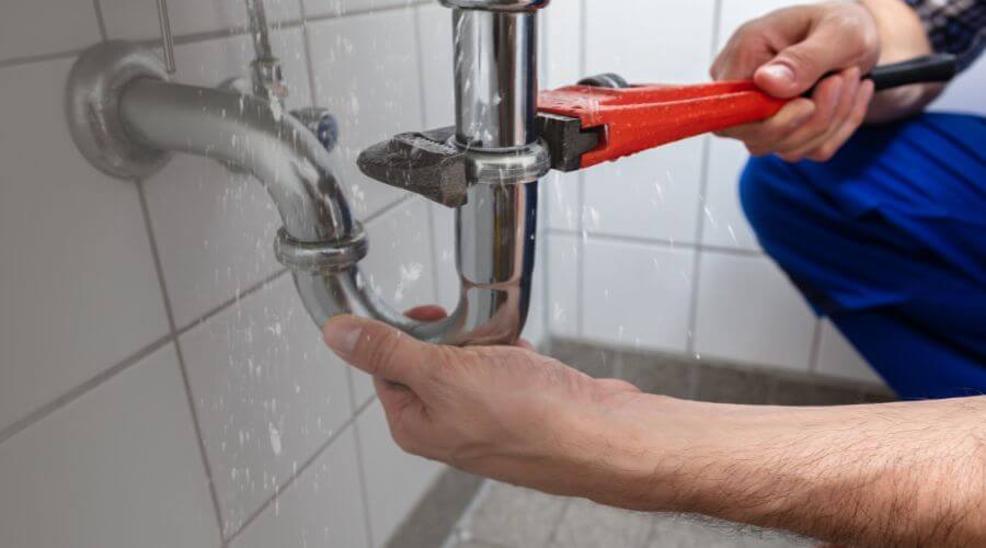 Expert burst pipe repair services in Toms Brook, VA